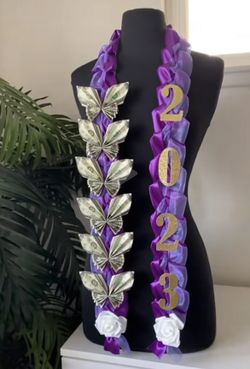 Graduation Leis