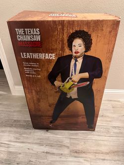 Halloween Leatherface Chainsaw Massacre animatronic