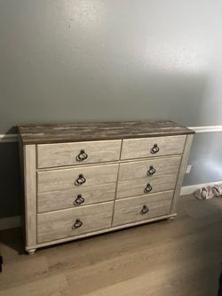 Farmhouse Style 6 Drawer Double Dresser