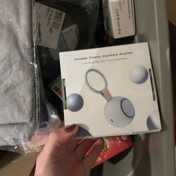 White Noise Sound Machine for Baby Adult, Portable Sound Machine, Smart Cry Detection, Bluetooth & 18 Soothing Sounds, Nursery Light, Noise Canceling 