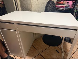 IKEA MICKE White Desk with Storage – $25