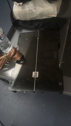 Xpe4700 4 channel amplifier