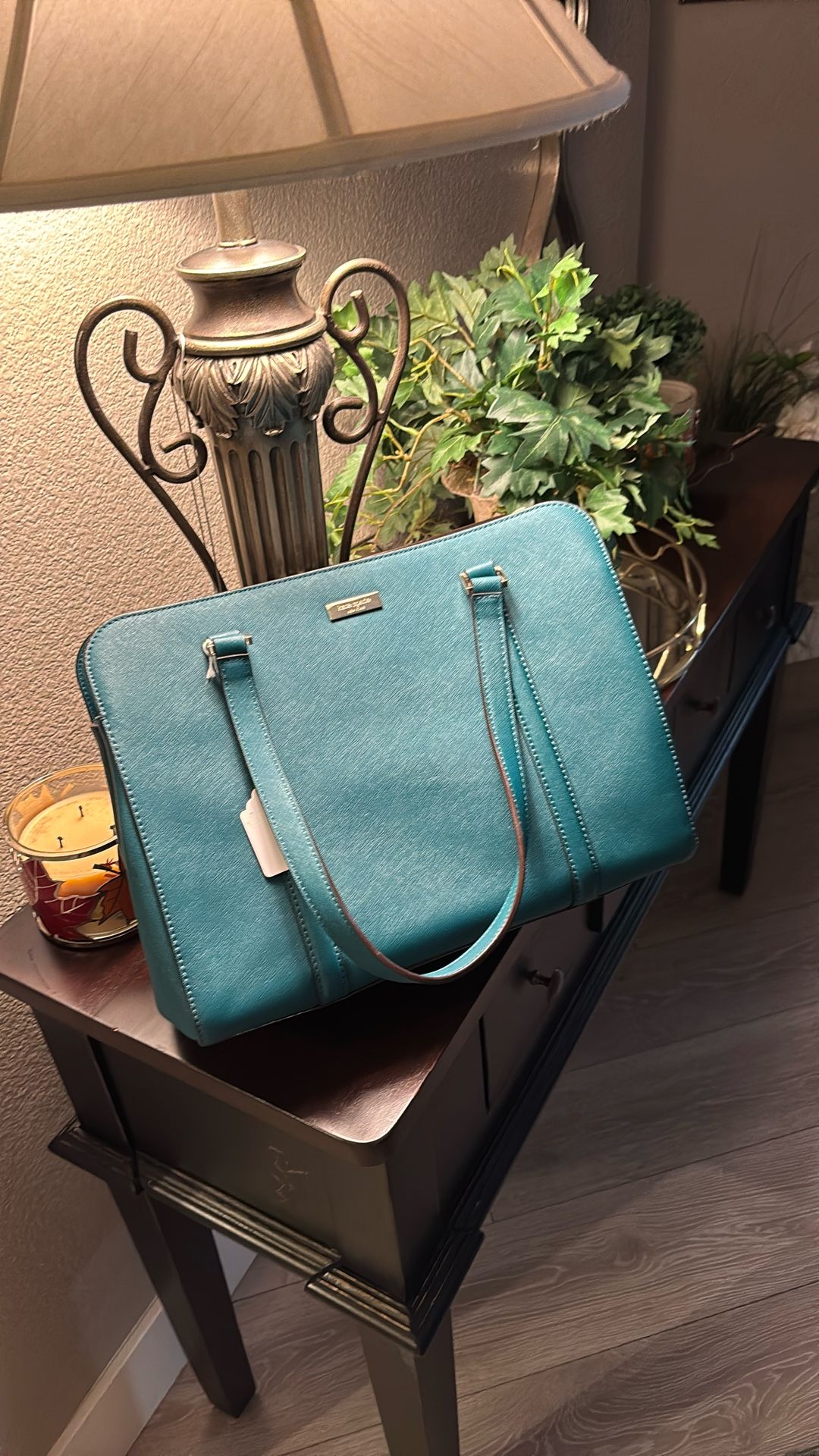 100% Authentic Kate Spade Tote