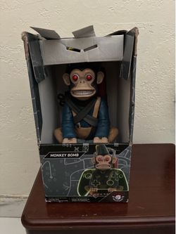 MONKEY BOMB REMOTE CONTROLLER HOLDER / phone holder