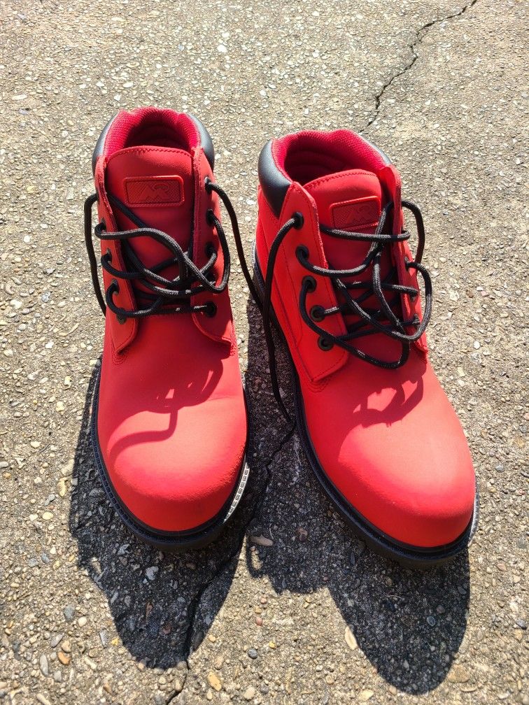Red BOOTS!