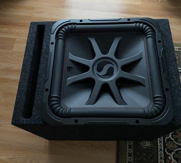 Subwoofer With Amplifiers