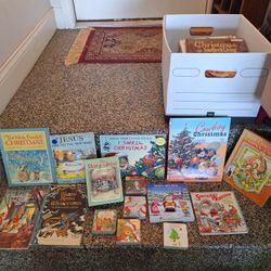 CHRISTMAS BOOKS LOT