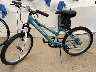 Huffy Highland Mountain Bike 7-Speed