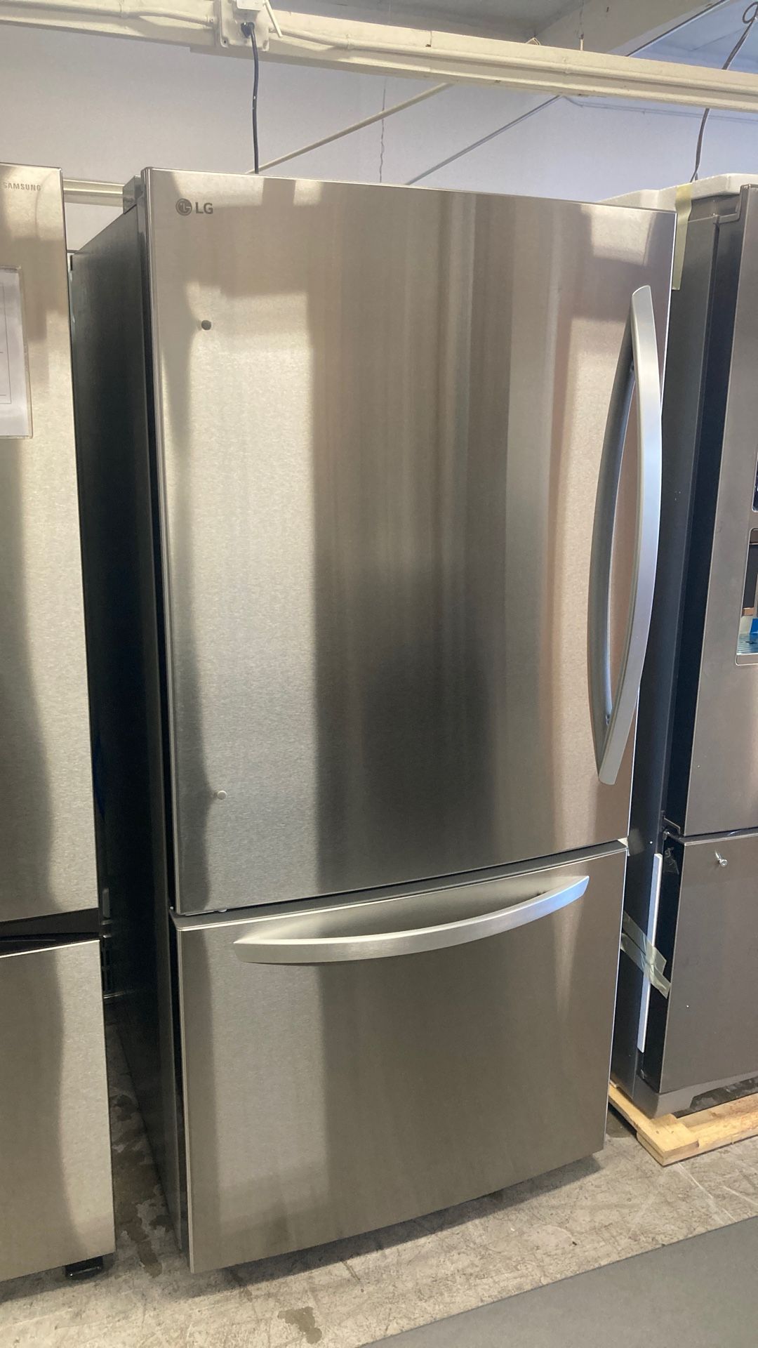 Bottom Freezer Refrigerator