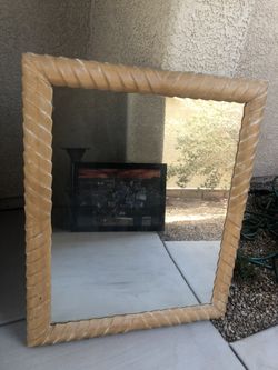 Painting, portraits, and mirrors set