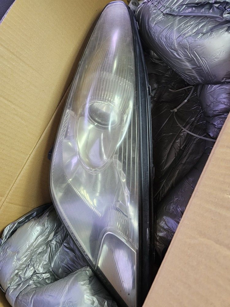 2000-2005 Toyota Celica OEM Headlights