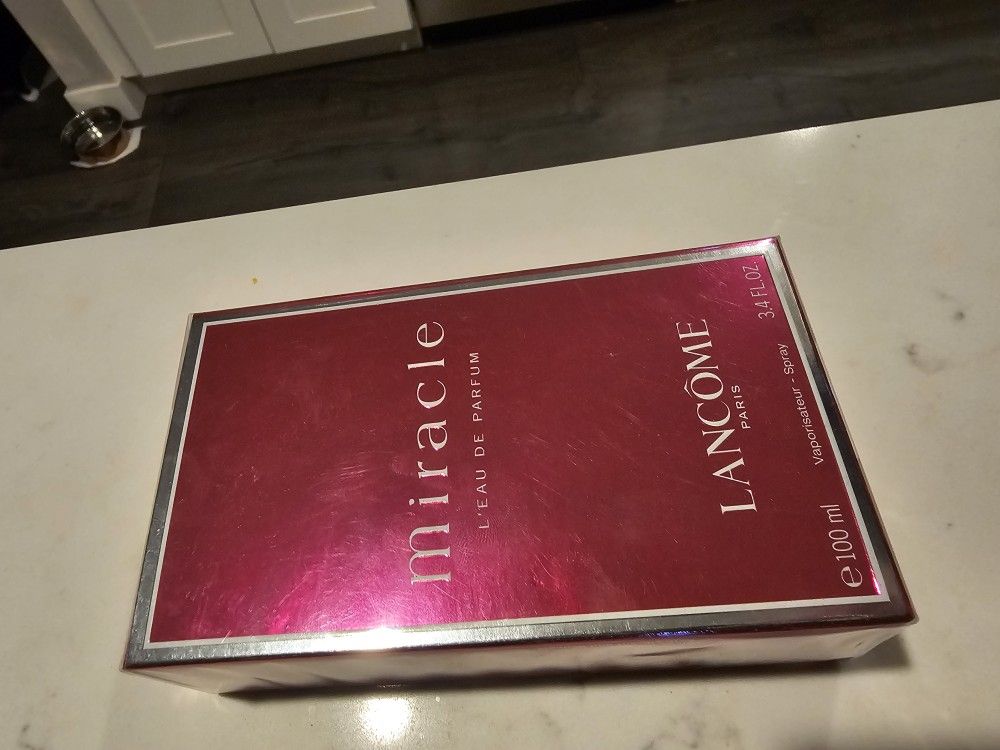 Lancome Miracle