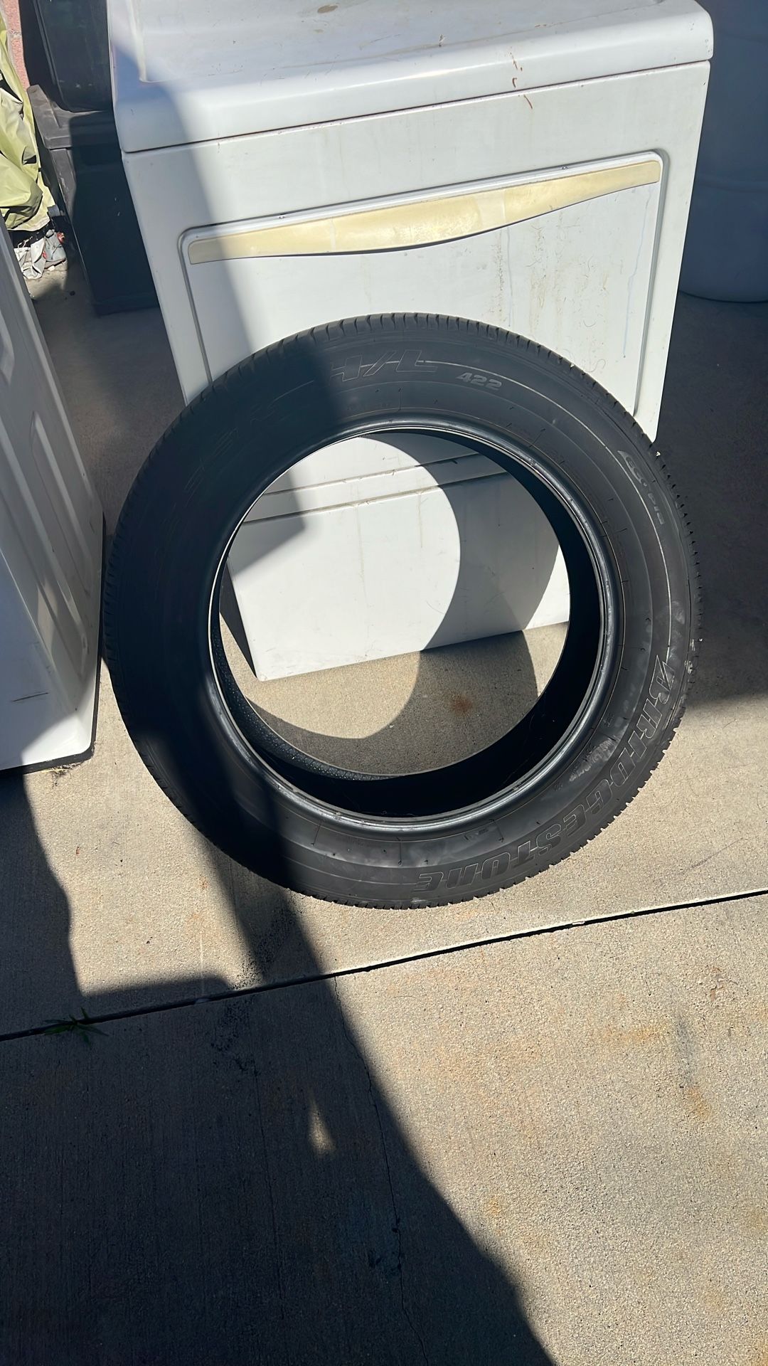 Bridgestone 245/55r19