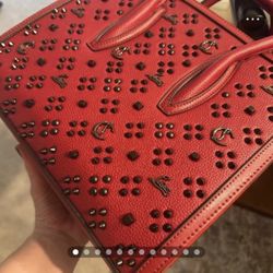  NEW Luxury Gorgeous Large Red spiked Handbag Crossbody