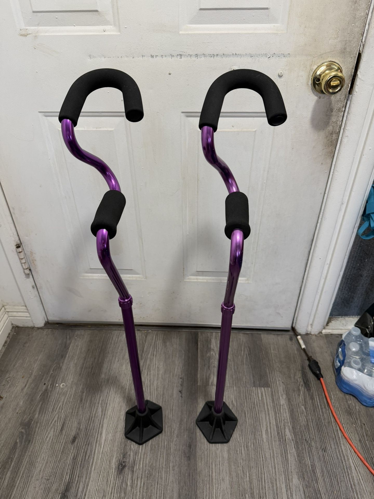 StrongArm Comfort Cane, Self-Standing Lightweight Aluminum Adjustable Walking Cane