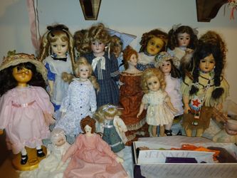 Vintage Collectible Dolls And More