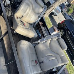 3rd seats escalade