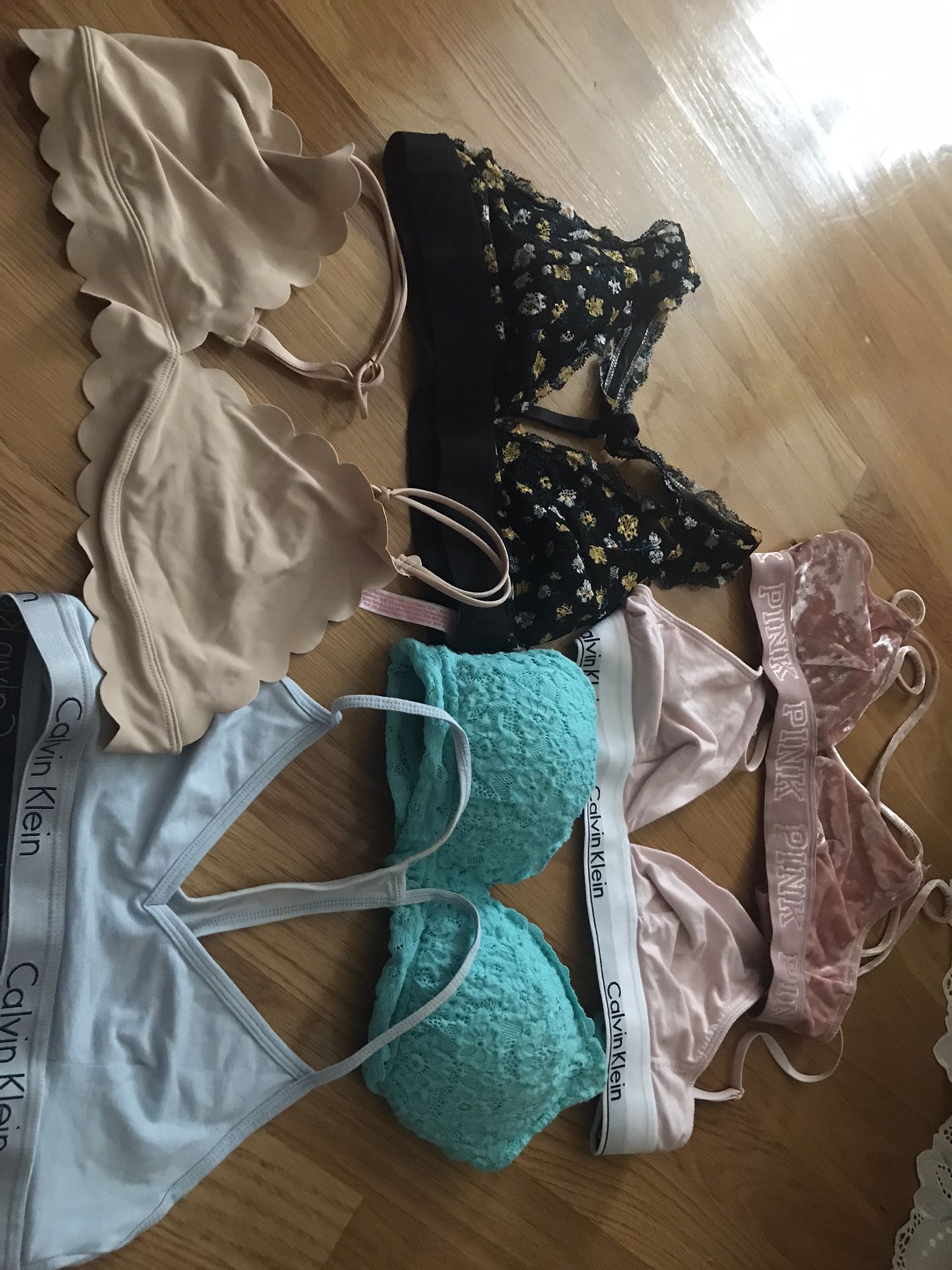 Sports Bras Lot Victoria Secret And Others