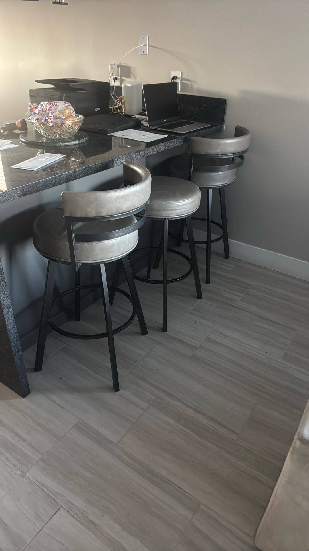 Madrid Counter Height Bar Stool