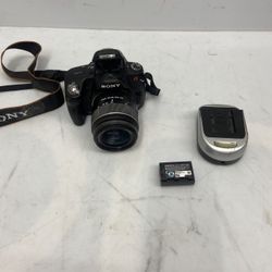Sony used Alpha A390 Digital SLR with 18-55mm Lens