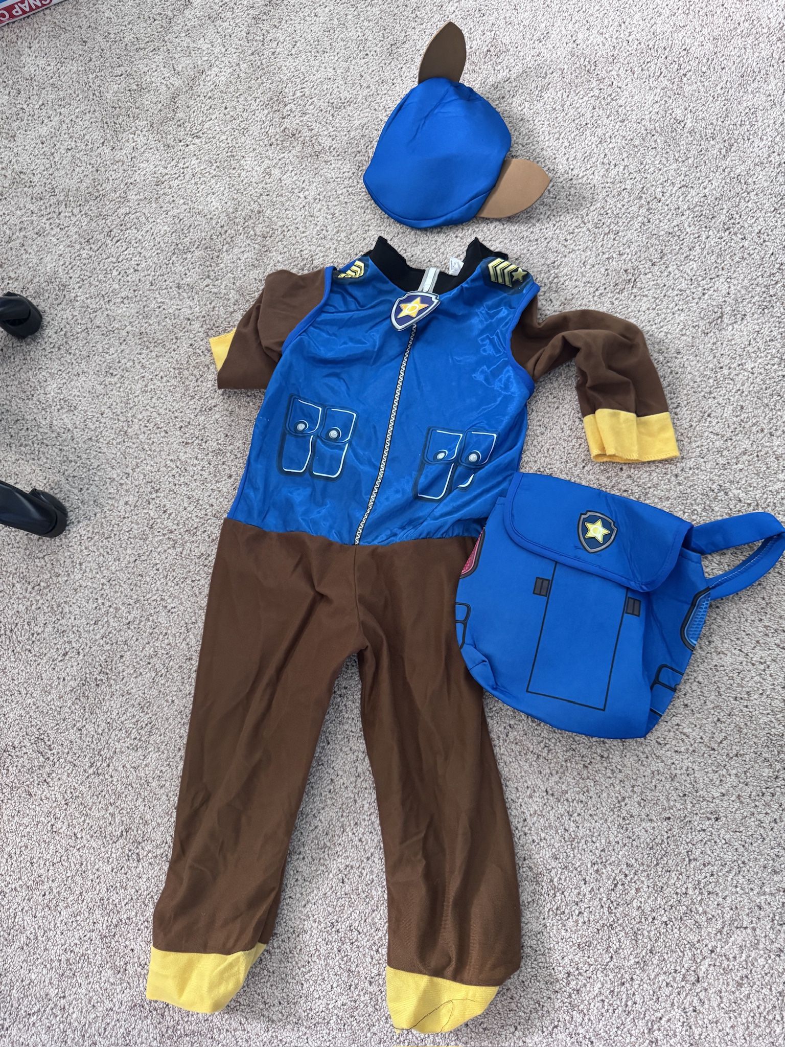 Paw Patrol Chase costume (2-4 years old)