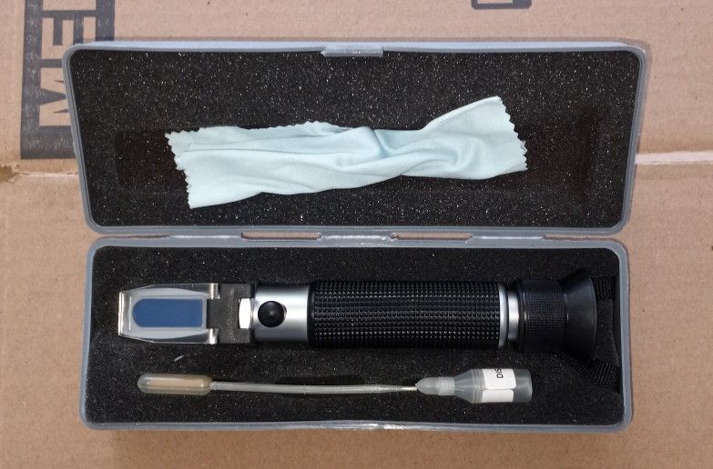 Portable Refractometer