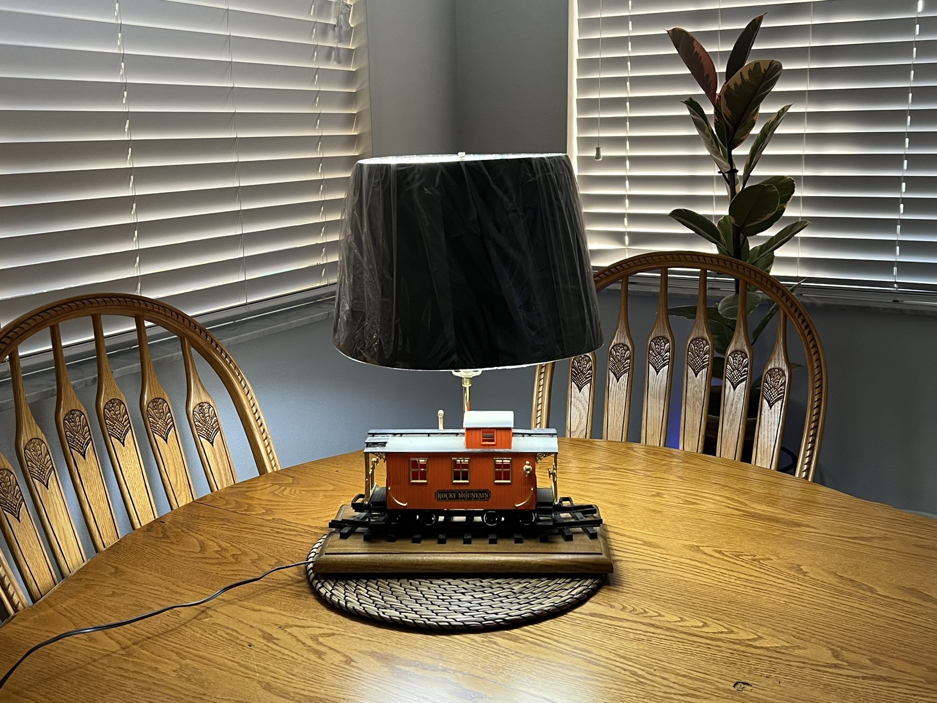 Lionel Train Lamp