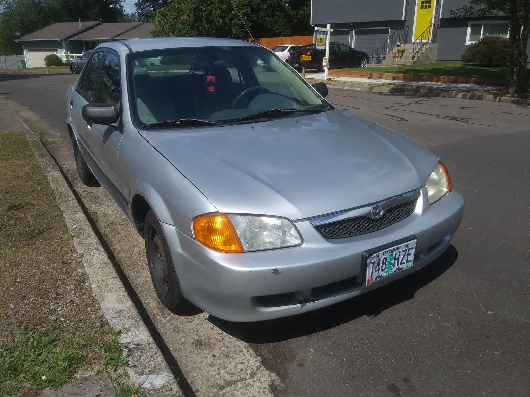 2000 Mazda Protege