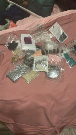 Nail Gems 