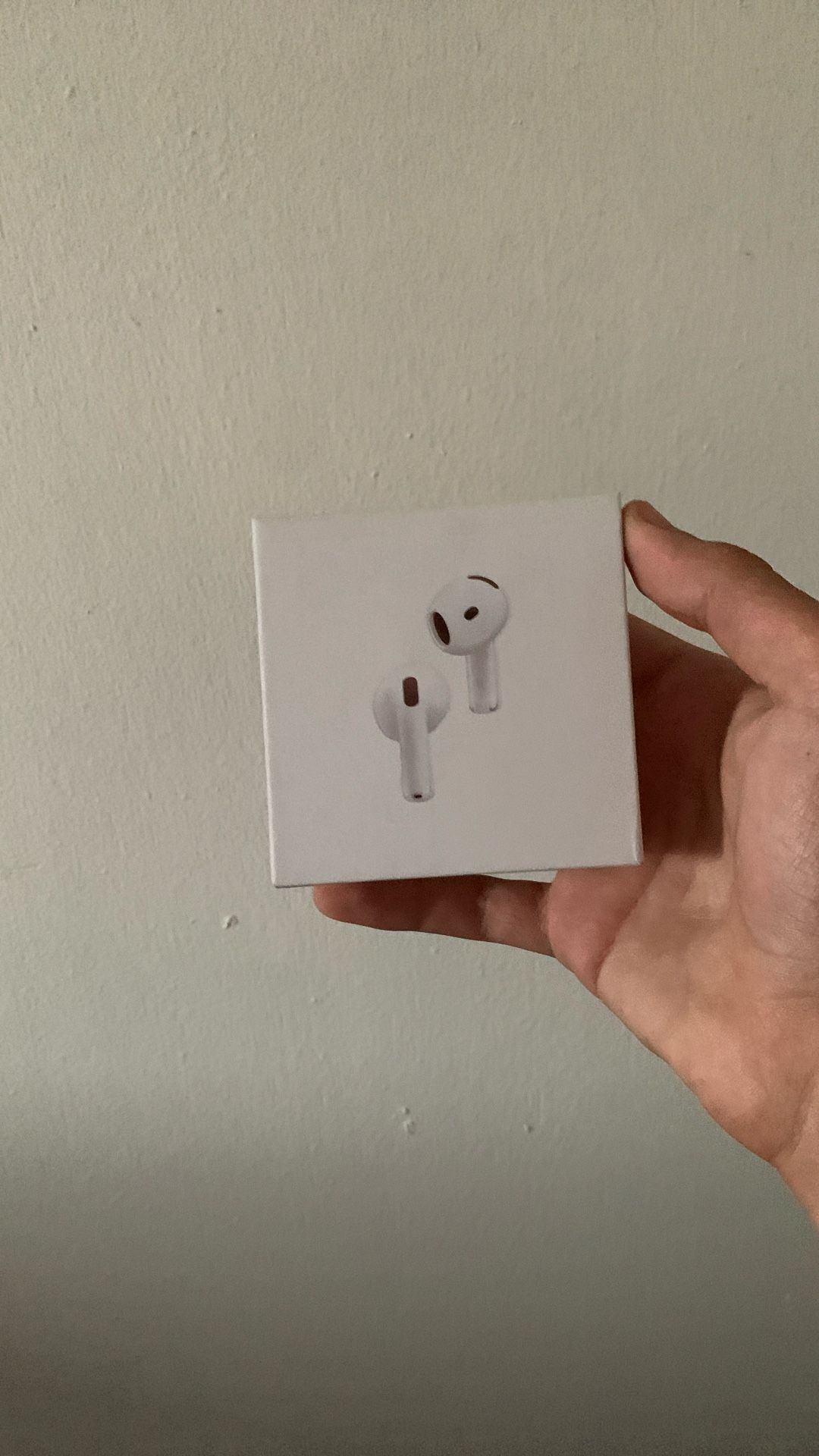 AirPods 4 ANC