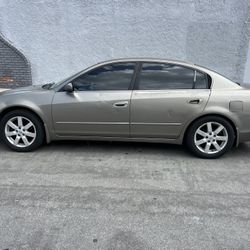 2003 Nissan Altima