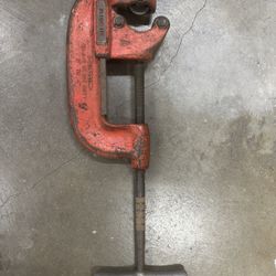 Ridgid Pipe Cutter 2”-4”