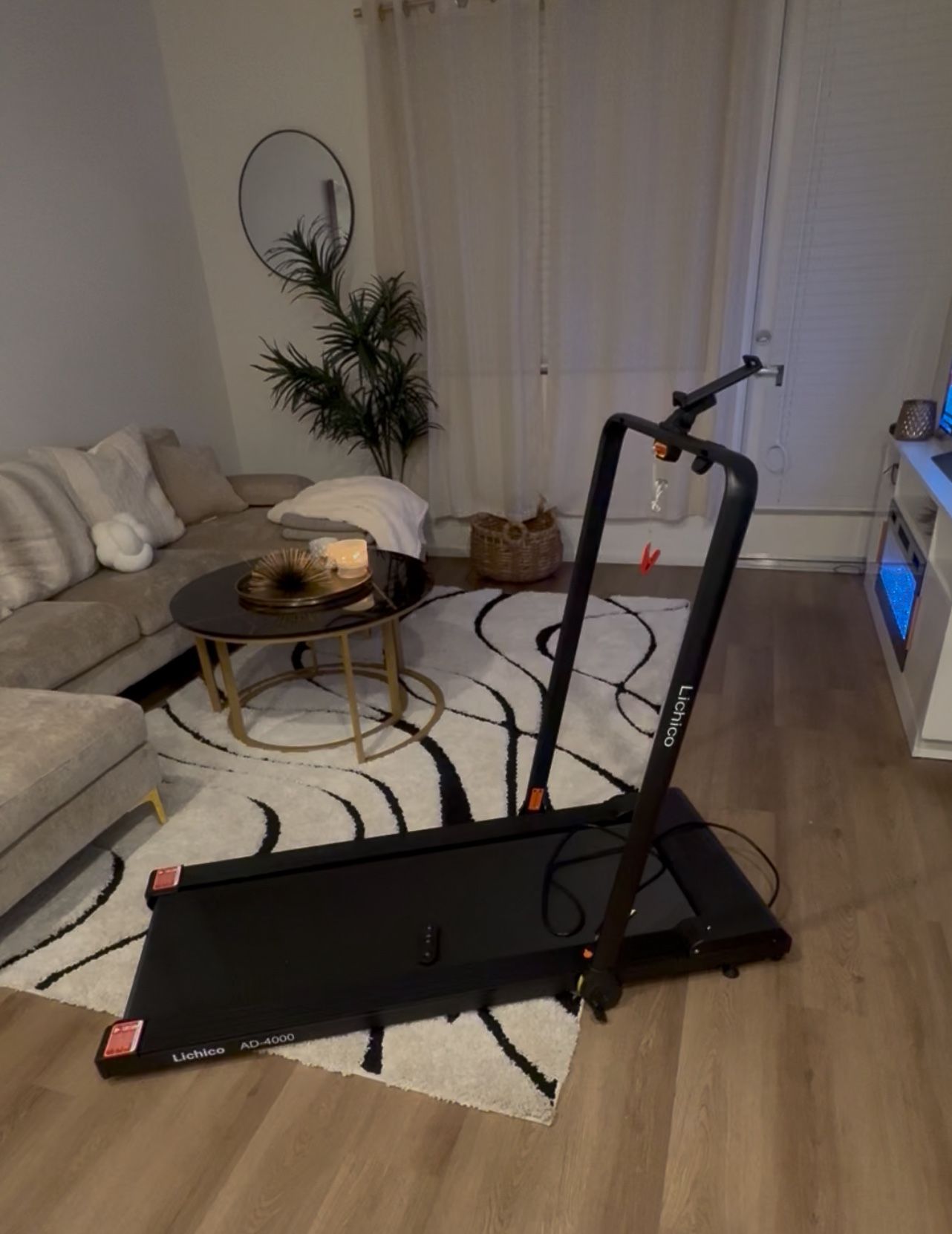 Lichico 2 Motion Treadmill