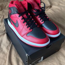 Air Jordan 1 “Reverse Bred”