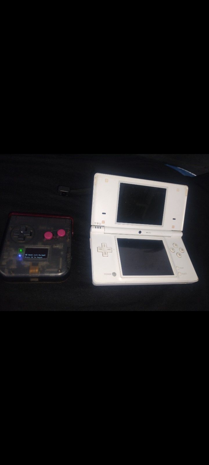 NINTENDO DSI & FLASK CART