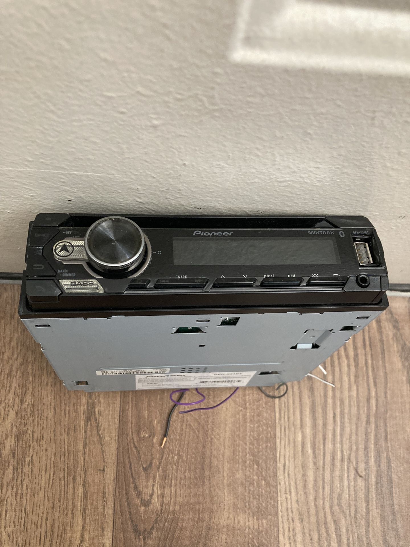 Pioneer Stereo