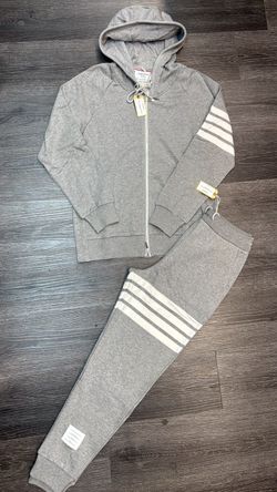 Tom brown sweatsuit