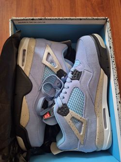 AIR JORDAN 4 RETRO UNC