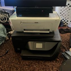 HP  two Of Them And Sound Bar And PS2
