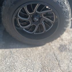 Grit King Ridge Climber Tires 33x12.50 R20LT