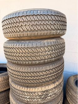 245/70r17 continental tires en Excelentes Conditiones de Vida las 4