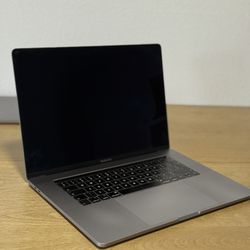 Macbook Pro 15” mid 2019