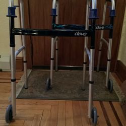 Drive Folding Walkers (2) : Model 10226-1