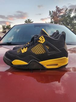 Air Jordan 4 Retro Size 6.5y