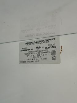 GE Refrigerator