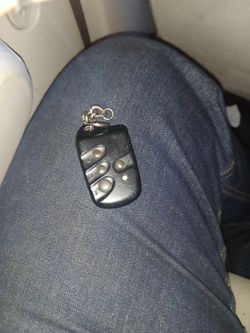 Keyless entry remote controller transmitter keyfob