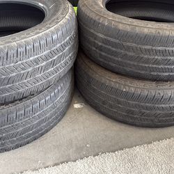 Tires 265/60/20