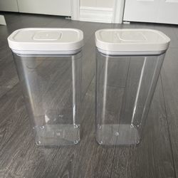 OXO Containers 12.5 In Tall Brand New