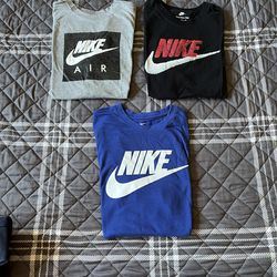 Men’s Nike Shirts Small