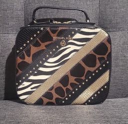 MK PURSE